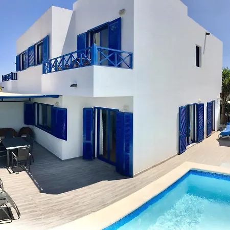 Katarina Villa *